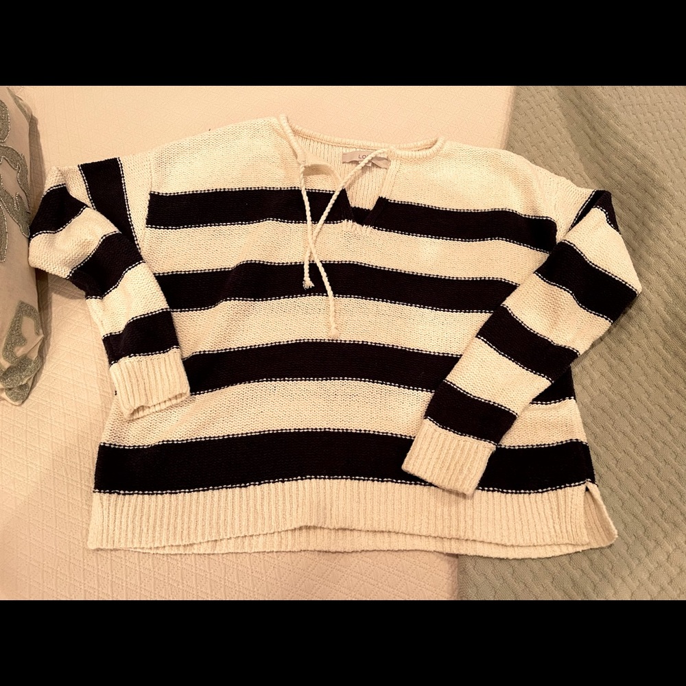 Nautical inspired sweater - like new!